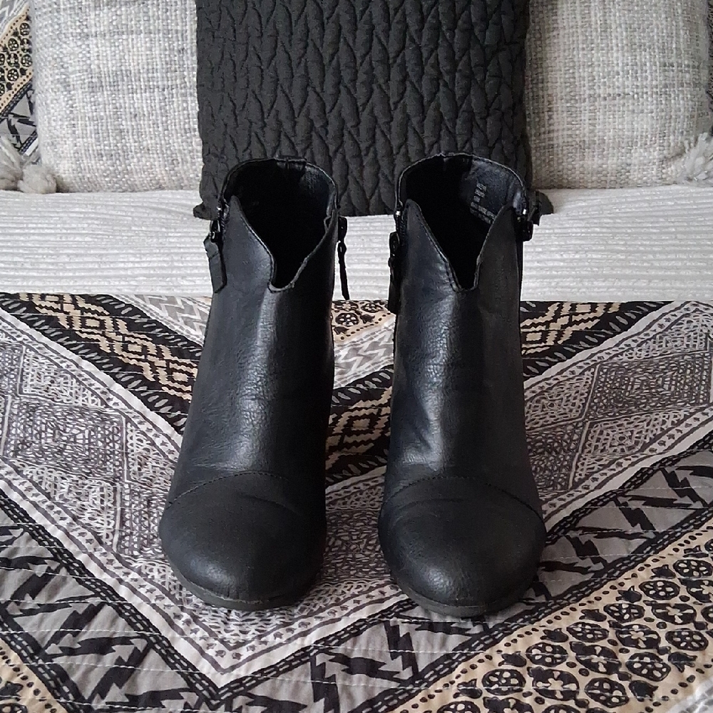 Black Ankle Boots